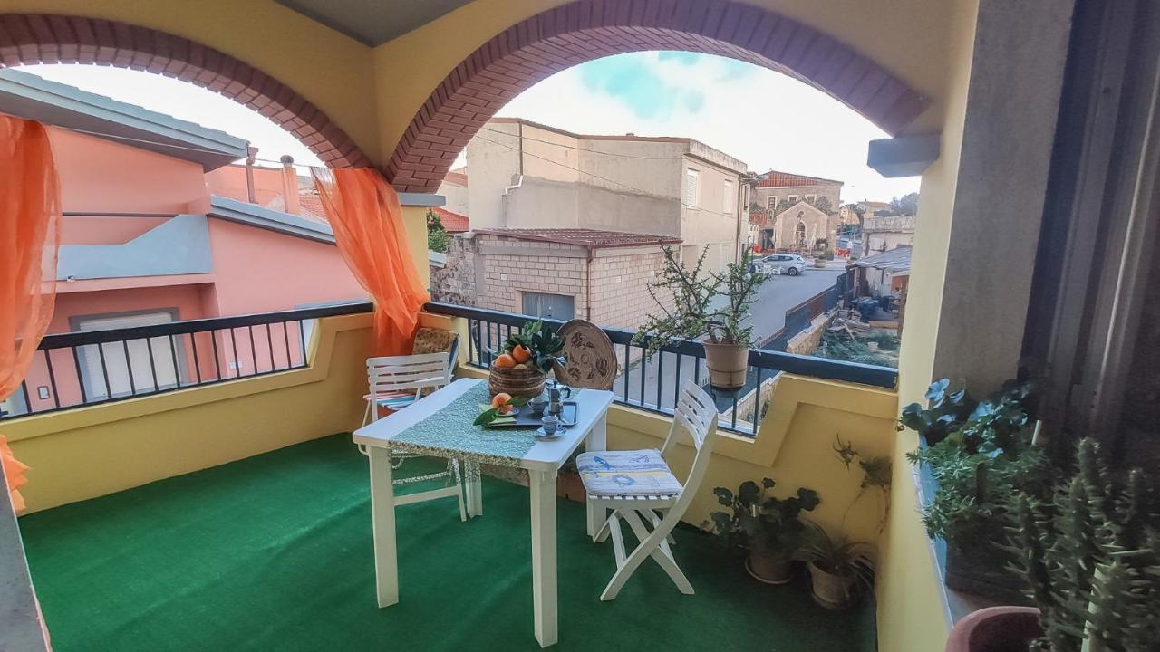 Ferienwohnung Casa Sisina Flussio Exterior foto
